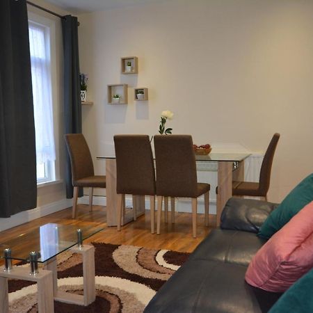 London Modern 4 Bedroom Apartment Bagian luar foto